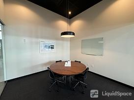 Industrious - Esplanade at Aventura