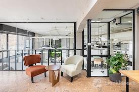 Puzl CowOrKing Budapest