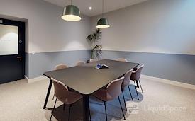 FORA | Warnford Court