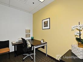 Regus | River Crossing at Keystone (Office Suites Plus)