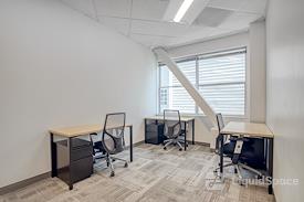 Regus || CA, Petaluma - Petaluma Marina
