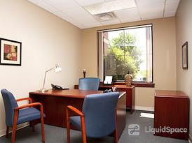 Regus | Brentwood Center (Office Suites Plus)