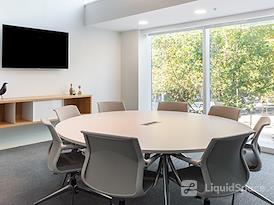 Regus | Santiago, El Bosque Norte 200