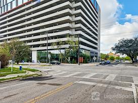 Regus | TX, Houston - La Branch St