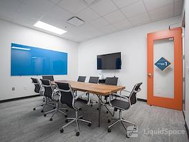 Expansive - Shockoe Slip