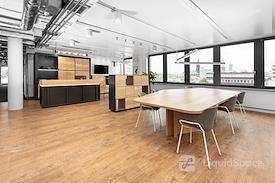 Regus || BASEL, Heuwaage