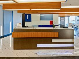 Regus || 222 Main