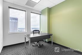 Regus | Downtown Republic Center