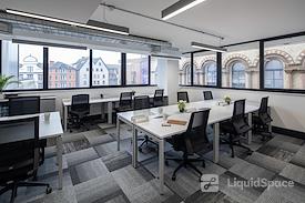 DeskLodge Beacon Tower