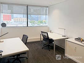 Regus | AB, Calgary – 1St SW