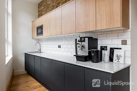 Regus | Tokyo Shinjuku Nishiguchi Takagi