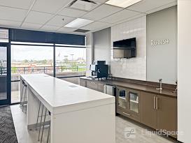Regus | Columbia Center on Stadium