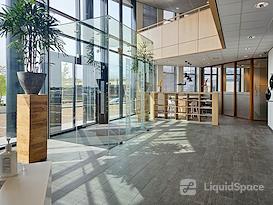 Regus | Roermond, Looskade