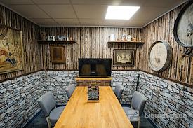 DeskLodge Beacon Tower