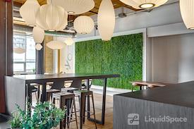 Workhaus | Spadina