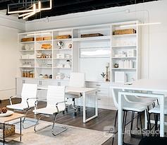 Bright, Street-Level Downtown Studio