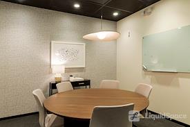 Industrious - Newport Tower