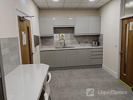 Regus | Bentonville Plaza