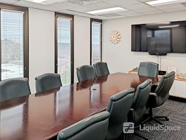 Regus | NC, Hickory - Tate Blvd