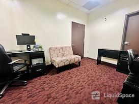 Superior Management & Realty Services Inc.