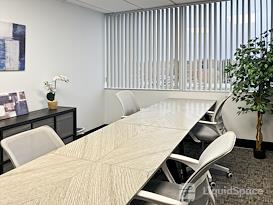 Regus | MI, Southfield - Onyx Office Plaza