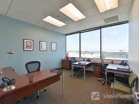 Regus | Centerpointe