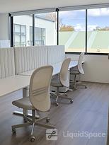Sunny Studio & Hub