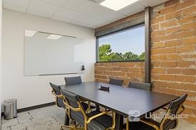 The Root Coworking - Market Station