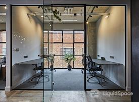 Colony | One Silk St