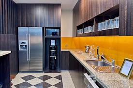 Boulevard Plaza Tower Two | Level 23