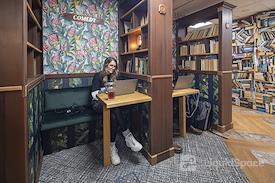 DeskLodge House