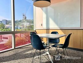 WeWork | Pacific Design Center - Red Building
