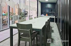 SPACES | Sao Paolo, Vila Madalena - Pinheiros