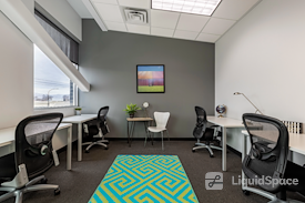 Regus || Sandy