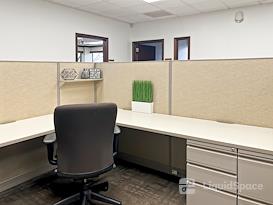 HQ | IA, Davenport - N Brady St