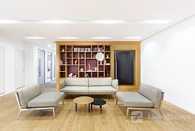 Regus | Shanghai, Hang Seng Bank Tower