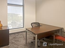 Regus | Arroyo Crossing