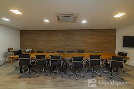 The Train Business Hub Santa Ana