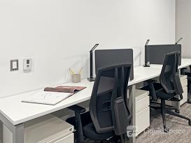 Regus | NJ, Monmouth Junction - Route 1
