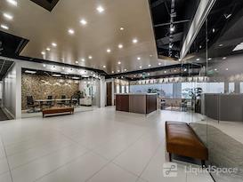 Lucid Private Offices | Uptown Tanglewood