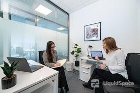 Regus | Cluj-Napoca, Iulius Business Centre