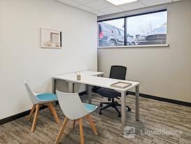 Regus | WI, Greenfield - S 76th Street