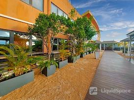 Regus | Grand Bay, Central