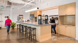 WeWork | 18th & Chet