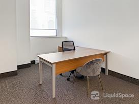 HQ | QC, Montreal - Rue Saint-Jacques