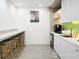 Regus | Bangkok, M Thai Tower - All Seasons Place