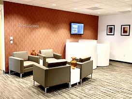 Beautiful Office Suites !! Window Water Front View!!!