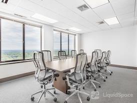 Regus | Clark Tower