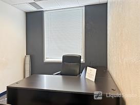 Regus | NM, Albuquerque - Lang Ave NE