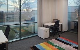 Regus | Sacramento - 2180 Harvard